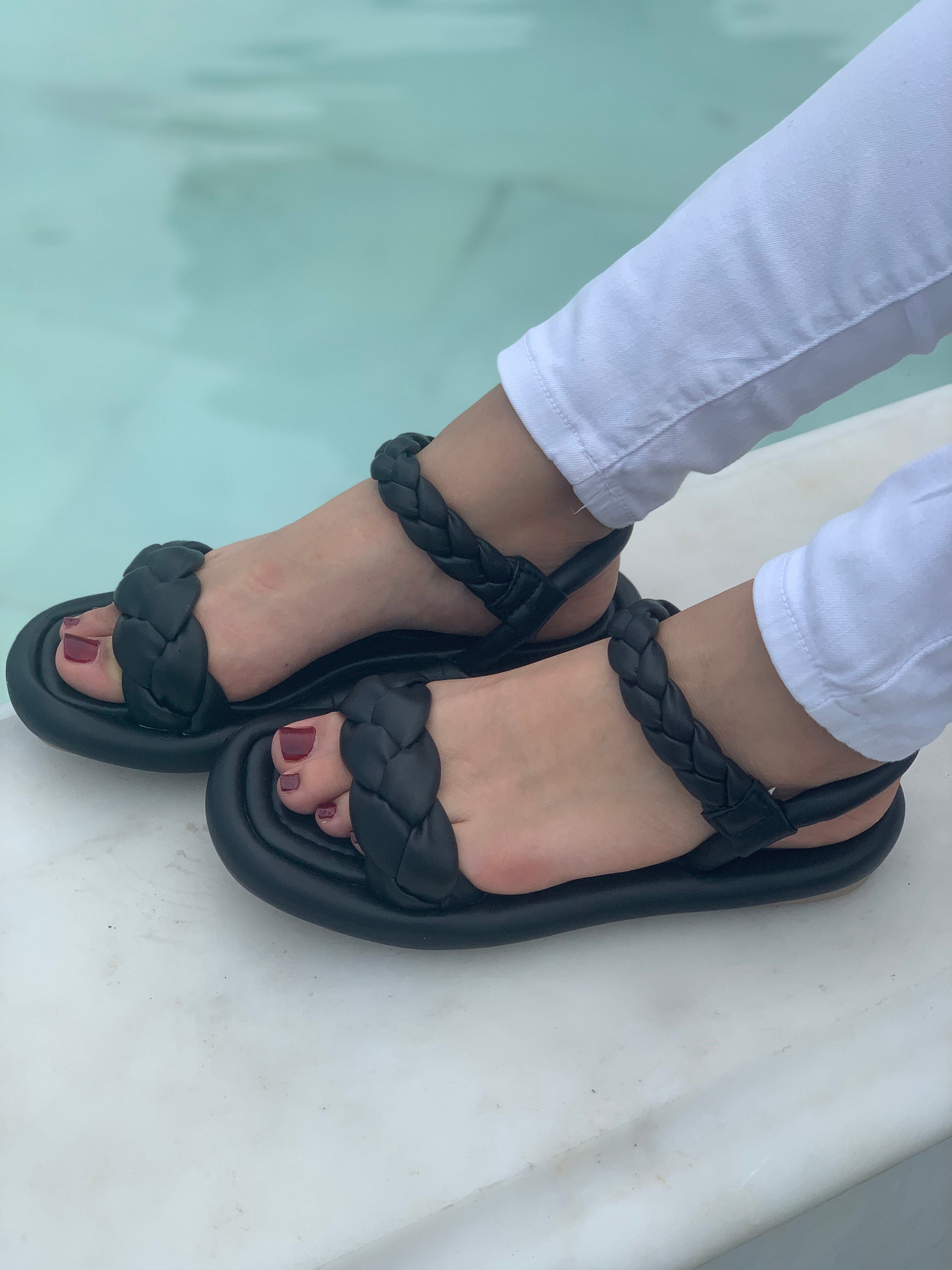 bcbgeneration braided heels