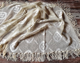 Vintage französische Filet Lace ecru seidige Baumwolle rechteckige Tischdecke mit Quasten