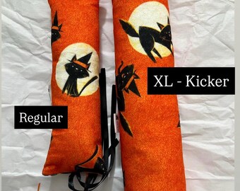 Black Cat Extra Large Kicker Cat Toy, Spooky Cat Catnip Cat Toy Kicker, Handmade Kicker Toy, Cat Gift Toy