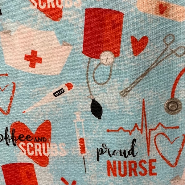 Proud Nurse Pet Bandana, Nurse Bow Tie, Scrubs and Coffee Pet Bandana, Red Heart Nurse Lover Bandana, Pañuelo Gato Perro enfermera