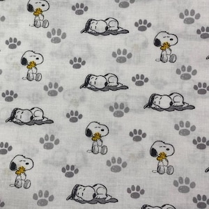 Paws and Sleepy Dog with Yellow Bird Pet Bandana, Dog and Paws Pet Bandana, Pañuelo Perro o Gato, Cartoon Dog and Yellow Bird Pet Bandana