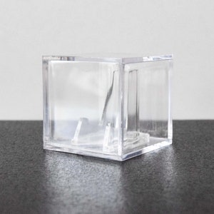 Transparent Championship Ring Display Acrylic Box (with 1 Ring Stand)