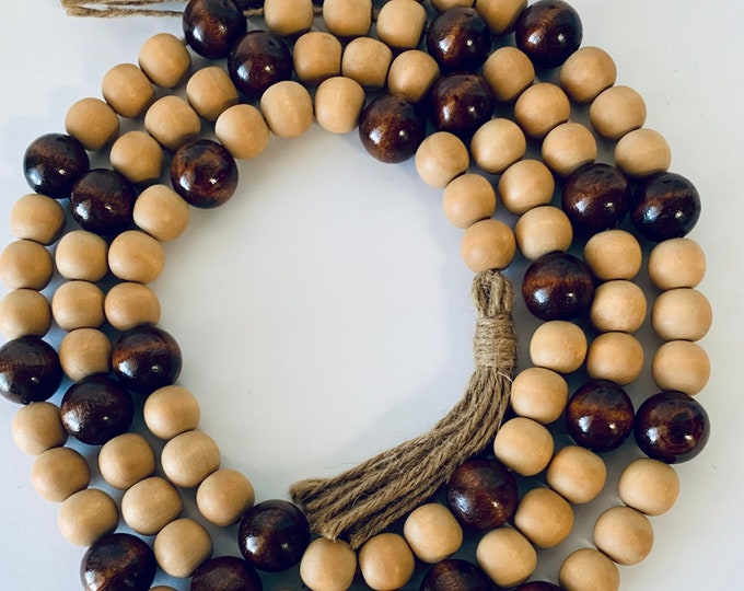 Dark Wood Delight: Mahogany Bead Garland - Natural and Versatile Rustic Decoration