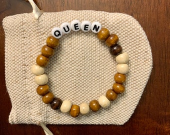 Wood Bracelet | Queen Bracelet | Stretch Bracelet | Beaded Bracelet | Stackable Bracelet | Birthday Gift | Mother's Day Gift | Gift