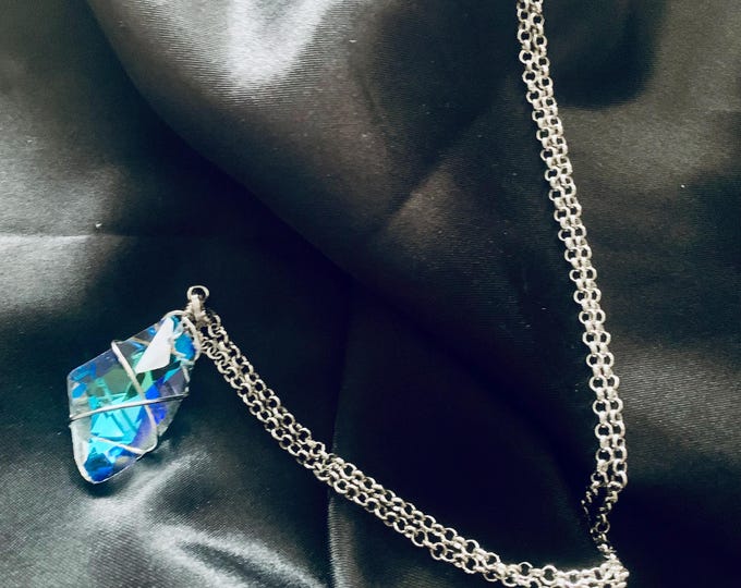 Unique 30 Inch Crystal Wire Wrapped Pendant Necklace