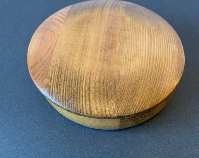 Organic Oak Wood Storage Box: Round with Lid, Perfect for Jewelry or Trinkets