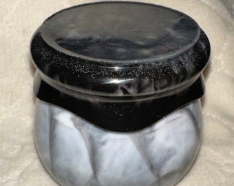 Dripping Lid Screw on Resin Trinket Dish Container