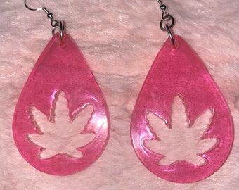 Pink Pot Leaf Dangle Earring