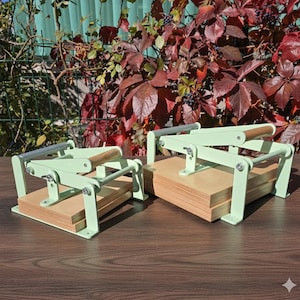 Linoleumpress för alla färger, linoleumsnittspress, tryckpress, handlinoleumpress, präglingslinoleumpress.