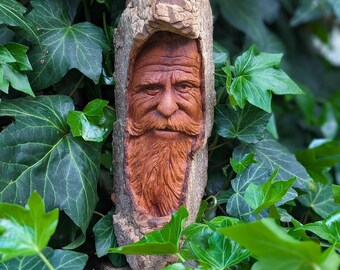 Sculpture sur bois faite main d'esprits de bois