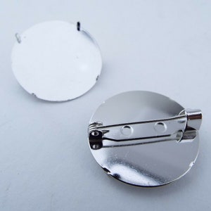 25mm Diameter Silver Round Circular Brooch Badge Back Blank Cabochon BUY 4 8 255