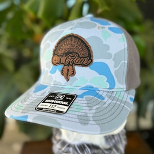 Tylko dla fanów: projekt indyka: skórzana czapka z naszywką SVG, PDF (plik cyfrowy)