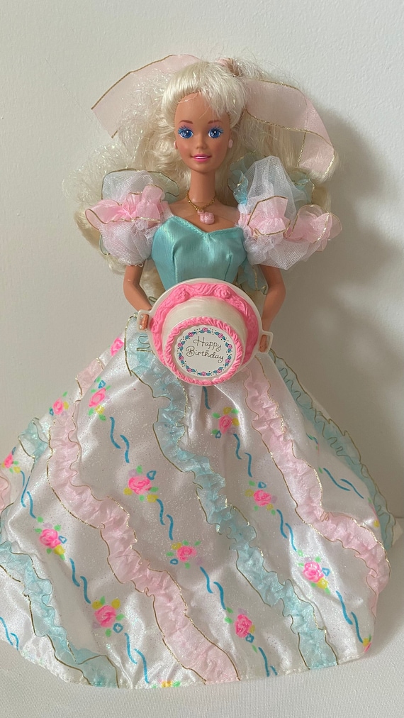 Vintage Mattel 1992 Birthday Party Barbie Doll Brand New Out of 