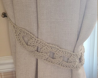 Beginners Linked curtain tie backs crochet pattern NOT A finished product