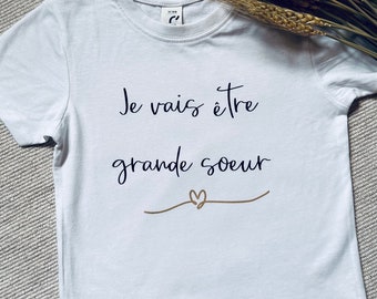 T shirt/ maillot/ personnalisé/cadeau / naissance / je vais être grande sœur / bebe/famille