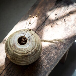 rounded contemporary autumn beige brown shelf décor vase image 4