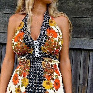 Vintage Halter Neck Floral Top, 70s Retro Linen Crop, Handmade Festival Summer Top, Beach Party Outfit, Cotton Halter for Women,Gift for her