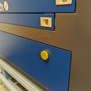 3D Printed Knurled Knobs - Permanent Replacements for Industrial Laser Printer Access Door Triangle Key Omtech and Chinese Laser Engraver