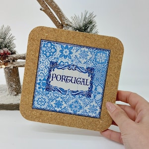 Mini Cork Base With Ceramic Tile Portugal / Cork Art / Cork Coaster / Kitchen Utensil / Ceramic Tile / Ecofriendly Home Products / Cute Gift