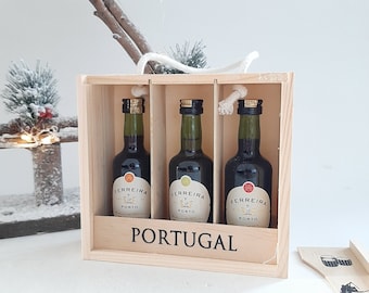 Set von 3 Weinflaschen mit Box / Antiker Wein / Porto Wein / Weingeschenke / Weinbox / Portugal Geschenke / Reisegeschenk für Paare / Hochzeitsgeschenk