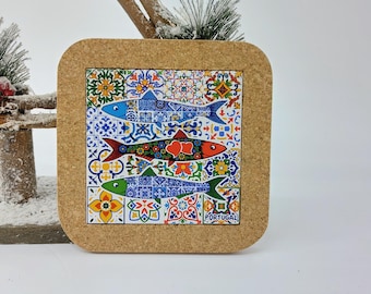 Mini Cork Base With Ceramic Sardines / Cork Art / Cork Coaster / Kitchen Utensils / Ceramic Tile / Colorful Tile / Ecofriendly Home Products