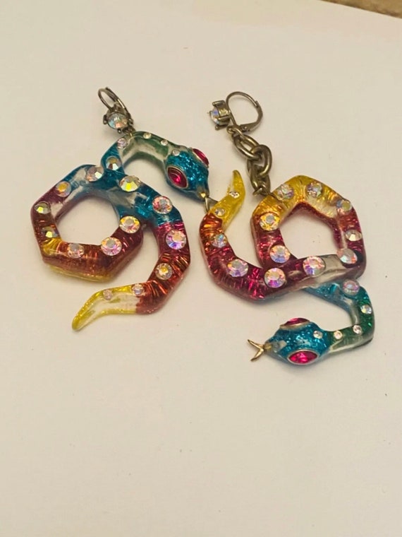 Betsey johnson shop snake earrings