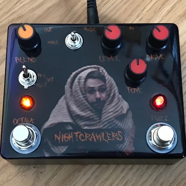 Night Crawlers: Op amp fuzz with blendable octave up