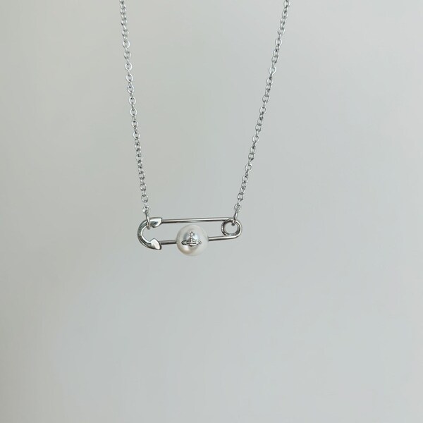 Tres Chic Silver Saftey Pin  Set of 2 Broach