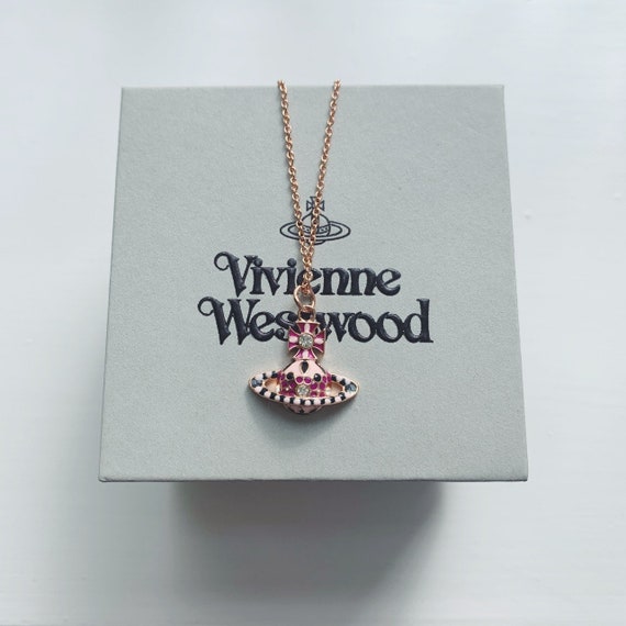 Vivienne Westwood Grace Bas Relief orb-pendant Necklace - Farfetch