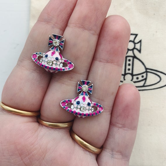 Ladies vivienne hotsell westwood earrings