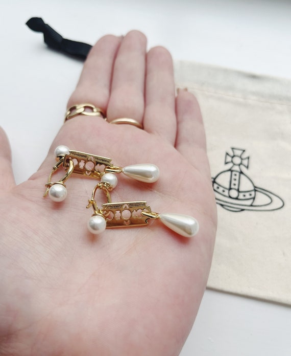 Vivienne westwood razor earrings deals