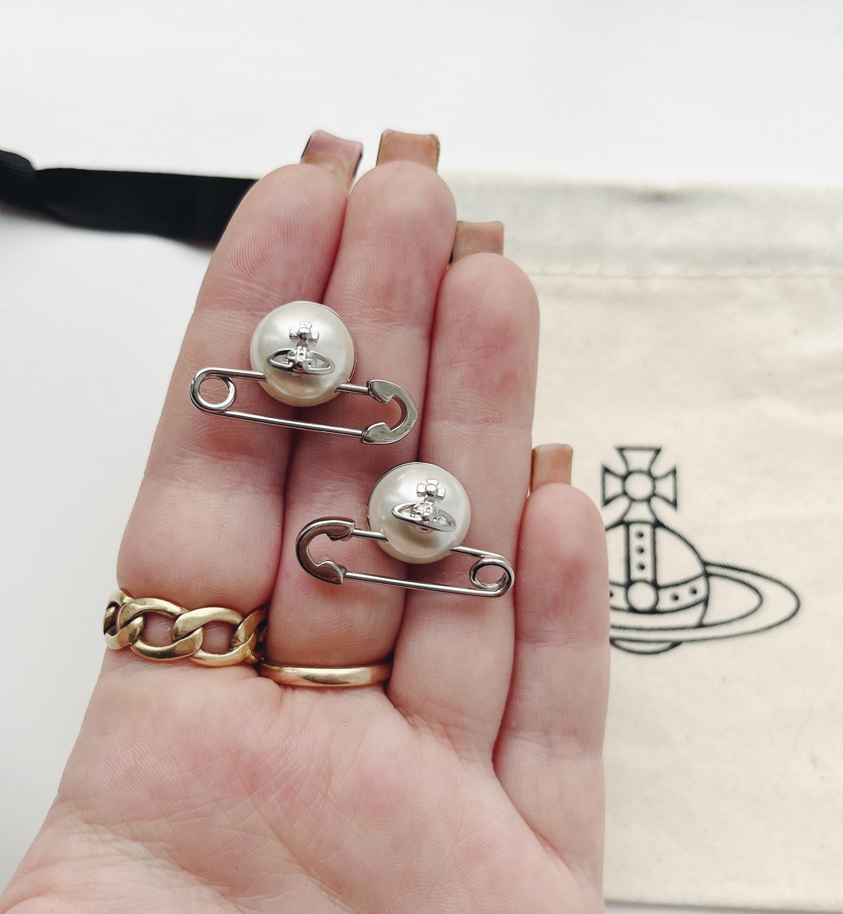 Vivienne Westwood Silver Safety Pin Pearl Orb Logo Stud - Etsy