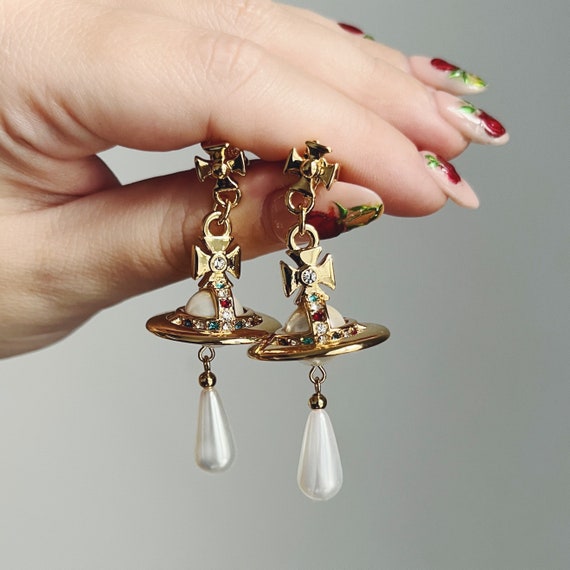Vivienne Westwood gold 3d orb pearl drop earrings… - image 1