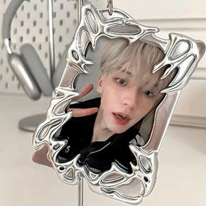 Toploader Photocard Kpop Aespa Txt Ateez Holder Kdrama Korean Merch Estética Gótica Foto Protetora