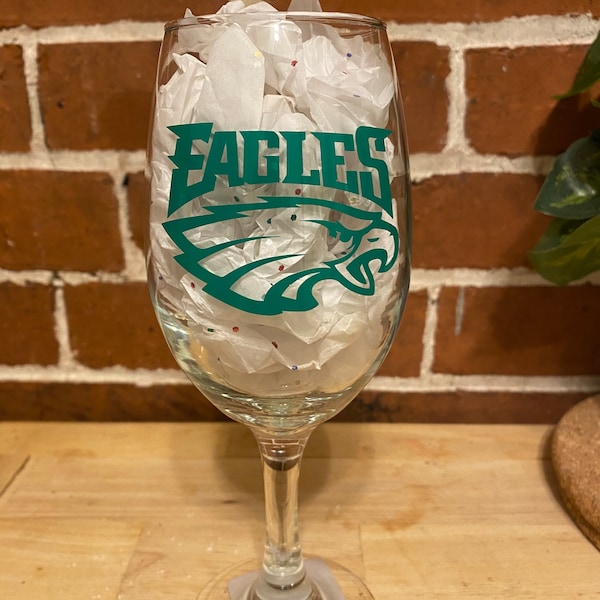 Philadelphia Eagles 14oz Wine Glass