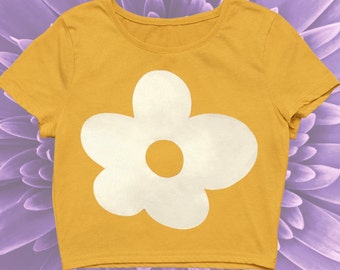 Metallic Silver Flower Yellow Top (Ladies Sizes)