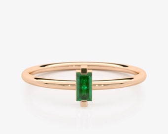 Stackable Green Emerald Anniversary Ring in Rose Gold