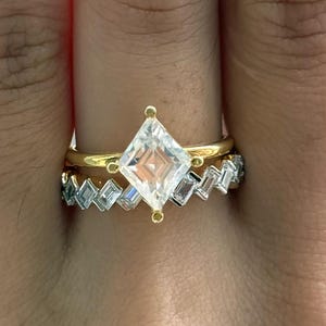 Kite 2.00 CT Lozenge Cut Near Colorless Moissanite Ring Set Prong Set Solitaire Engagement Ring Unique Wedding Ring Anniversary Gift
