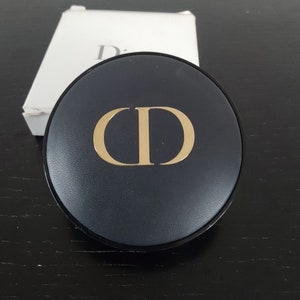 Gucci Parfums Gift Gold Monogram Embossed Logo Compact Mirror Vip  Collectable
