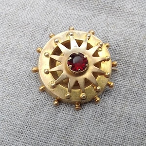 Antique English Pinchbeck Etruscan Revival Brooch &quot;The Sun&quot;