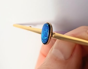 Early 20th Century Australian Opal Doublet Bar Brooch: Gilt Pin, C Clasp, Art Deco Era