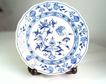Meissen Blue Onion Dessert Plate: Hand-Painted German Porcelain
