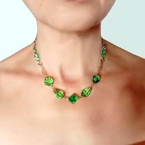 Vintage Art Deco Emerald Green Crystal Necklace: Bohemian Uranium Glass Bead