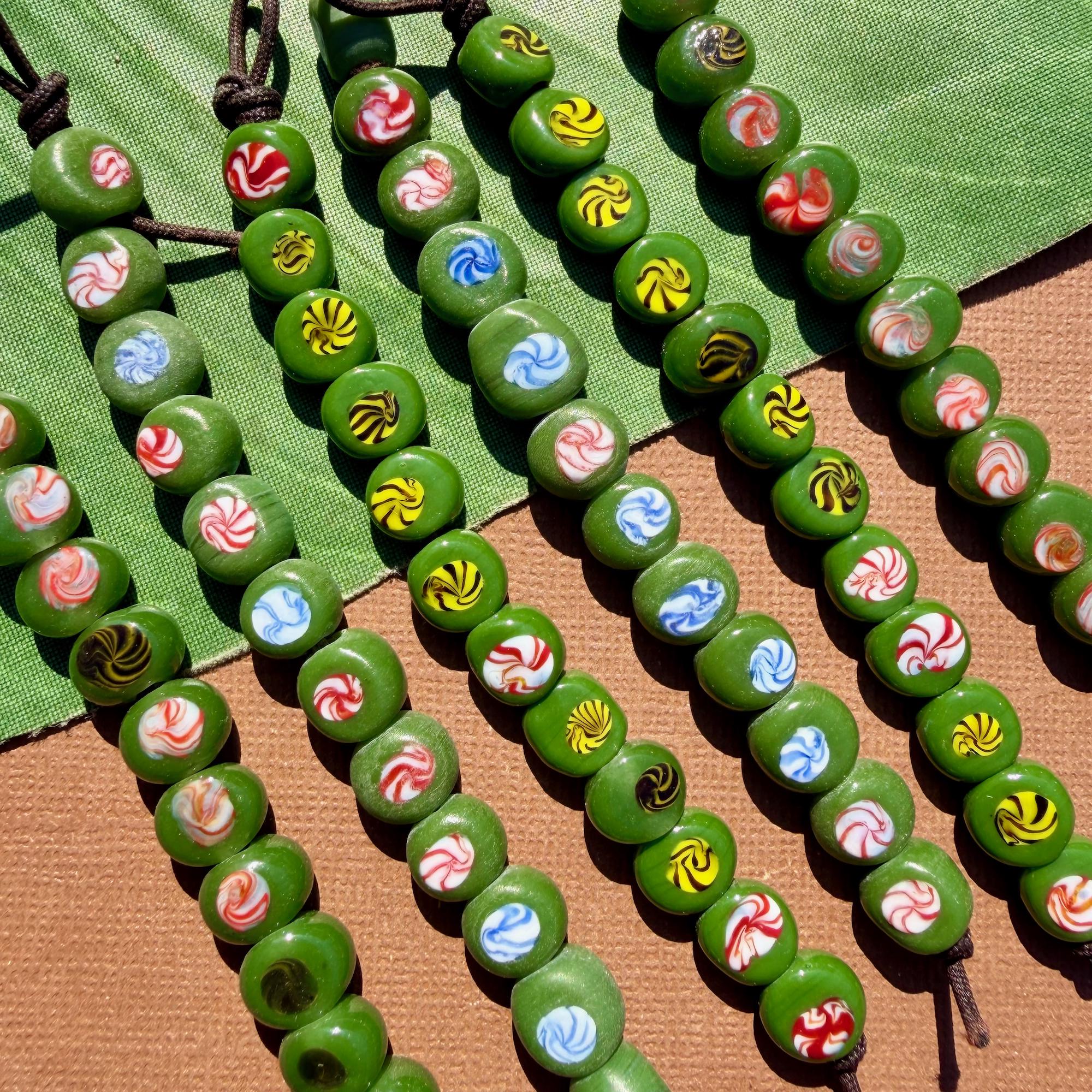 Manik Manik - Etsy