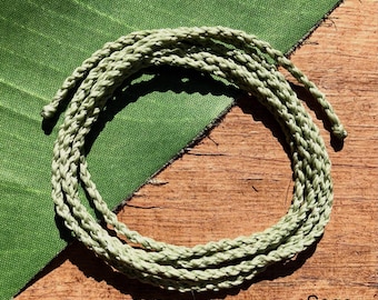 Handgevlochten gewaxt nylon koord, 39 inch lang - saliegroen