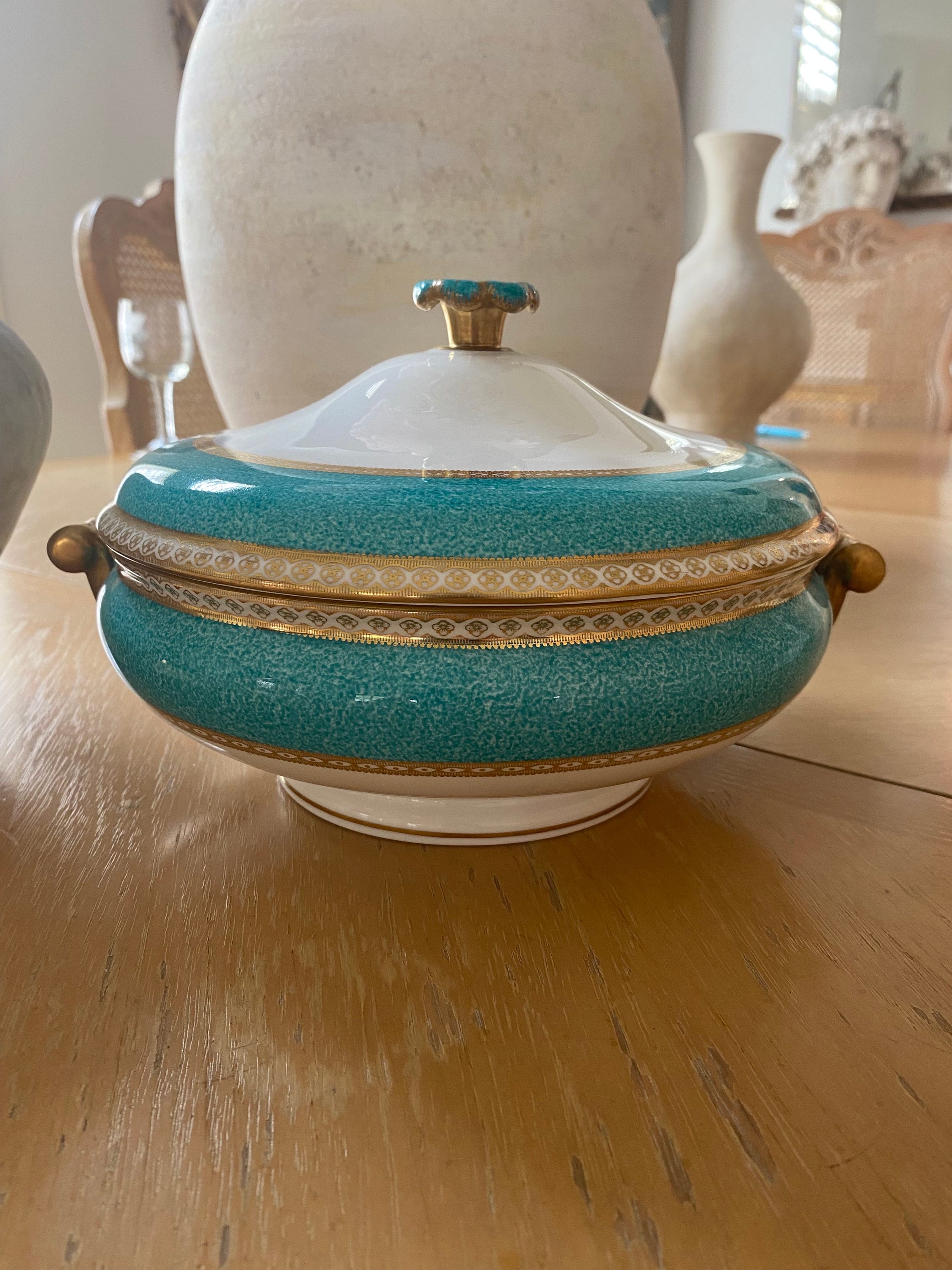 食器  ULANDER MADE IN ENGLAND Wedgwood Ulander - Powder Ruby | If we don't have it, we'll find