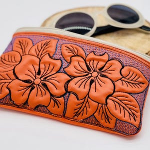 Kleine Handytasche, Kosmetiktasche Kabeltasche Orange mit Blumen gestickt, Alltagstasche Kunstleder 3D bestickt, Brillen Etui, Tasche