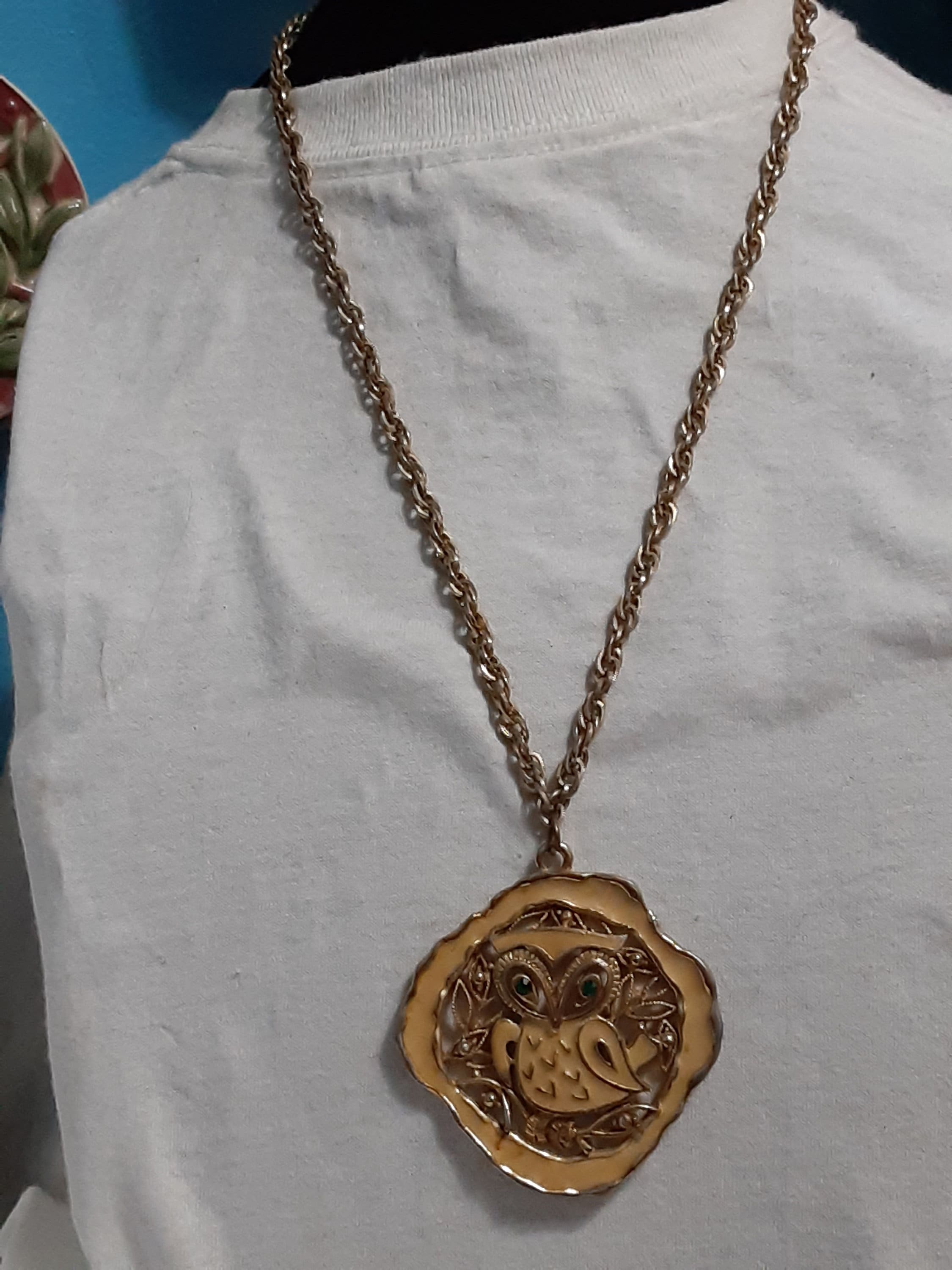 Vintage TTP signed chunky enamel on metal owl pendant necklace 24"