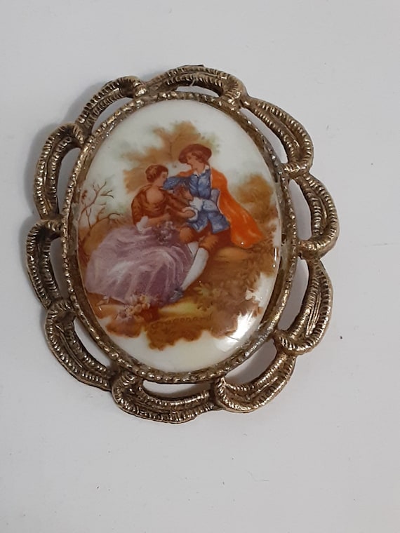 Vintage fragonard hotsell brooch