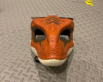 Dino mask plain